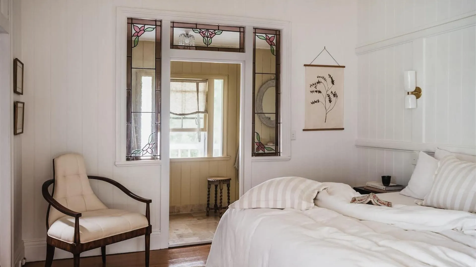Eastnor House - Relax In Luxury Villa Montville Feriehus